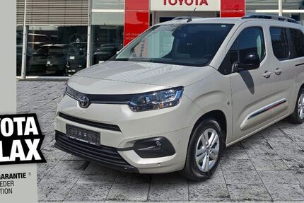 Toyota Proace City 50.953 km 25.490 &euro; Dresden 01139