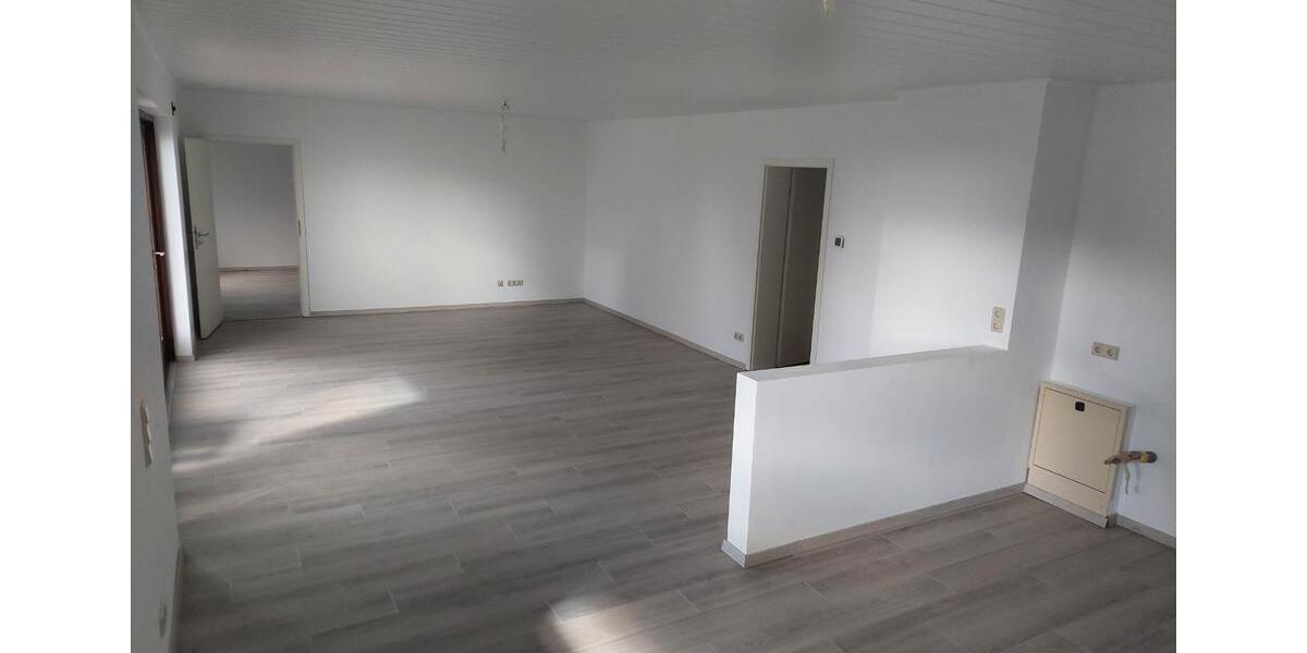Etagenwohnung Weiskirchen - 2 Zimmer, 68 m&sup2;, 135.000&euro; | Angebot:27213202