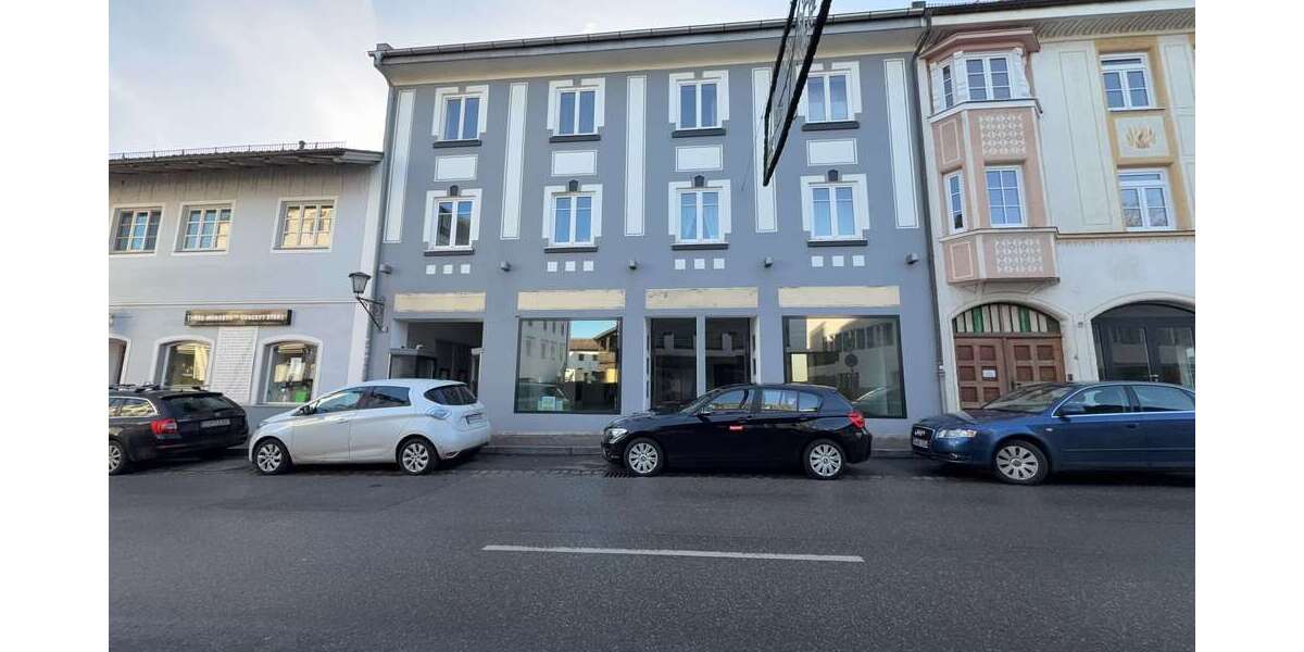 Einfamilienhaus Prien am Chiemsee - 16 Zimmer, 405 m&sup2;, 2.200.000&euro; | Angebot:26385421