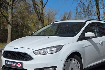 Ford Focus 130.000 km 8.599 &euro; Inden 52459