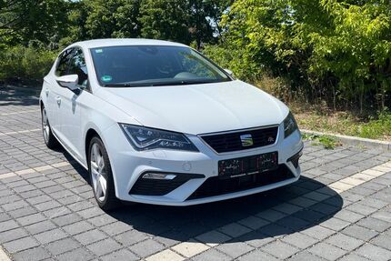 Seat Leon 60.670 km 18.990 &euro; Glienicke 16548
