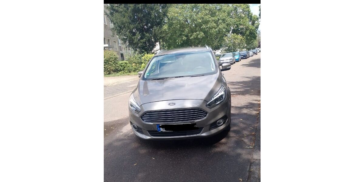 Ford S-Max 198.000 km 12.500 &euro; Hanau 63450