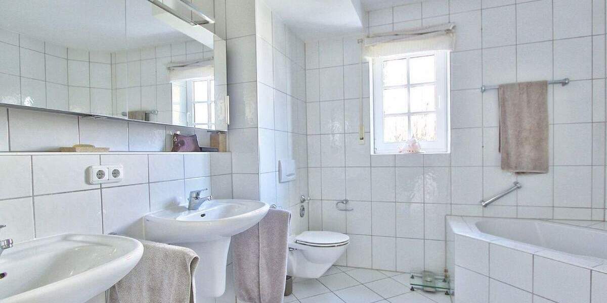 Etagenwohnung Starnberg - 3 Zimmer, 117 m&sup2;, 2.300&euro; | Angebot:24686809