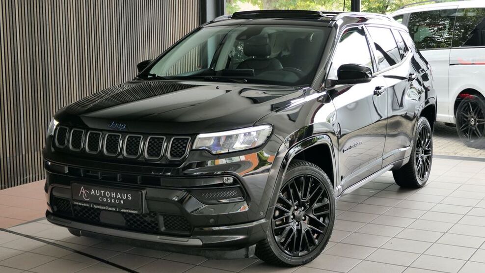 Jeep Compass 98.000 km 20.990 € Burgkirchen an der Alz 84508