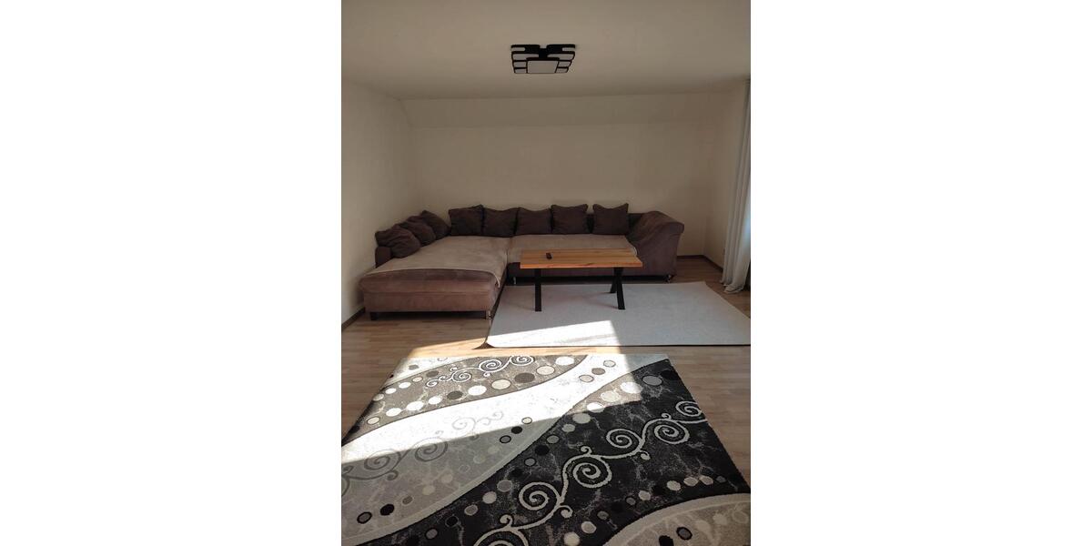 Terrassenwohnung Meinerzhagen - 4 Zimmer, 140 m&sup2;, 750&euro; | Angebot:25444618