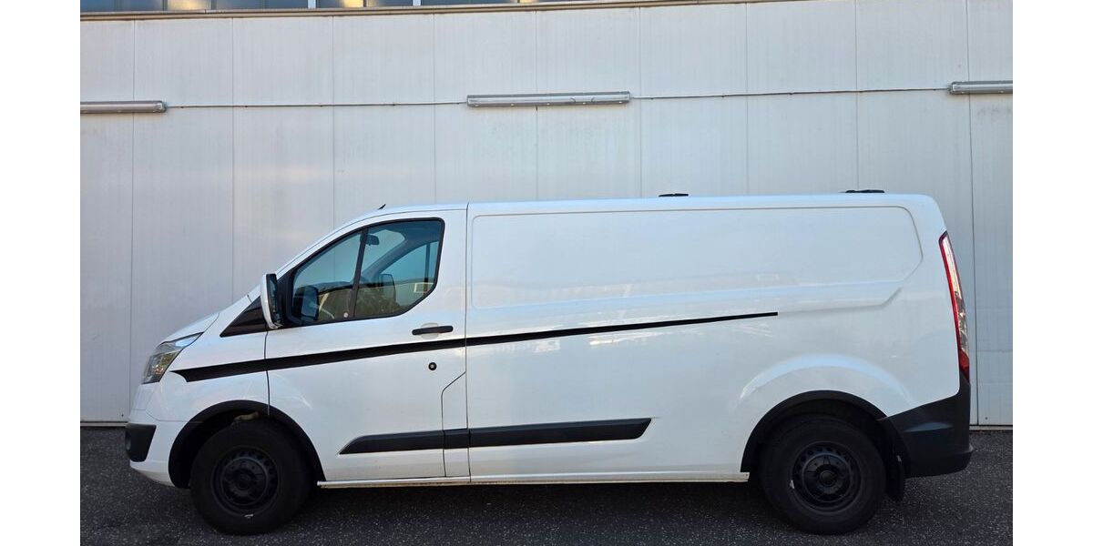 Ford Transit Custom 180.000 km 18.900 &euro; Hamburg 22419