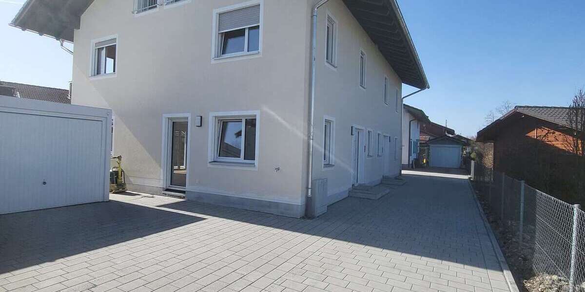 Einfamilienhaus Riedering - 4 Zimmer, 138 m&sup2;, 2.300&euro; | Angebot:24781121