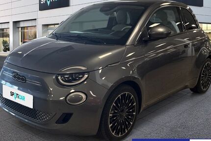 Fiat 500e 8.815 km 21.930 &euro; Frankfurt 60314