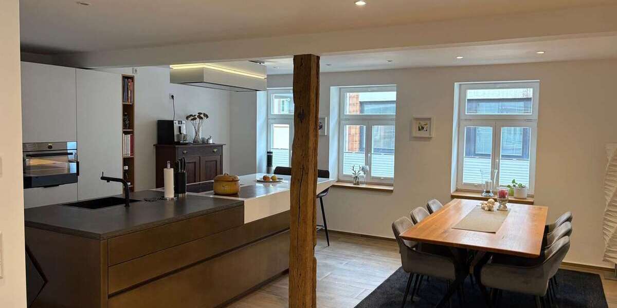 Etagenwohnung Ettlingen - 4 Zimmer, 140 m&sup2;, 1.850&euro; | Angebot:26004938