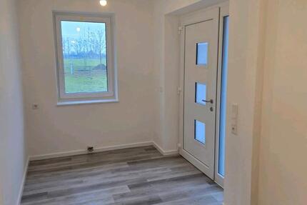 Haus Weyhe - 7 Zimmer, 195 m&sup2;, 1.800&euro; | Angebot:24692584