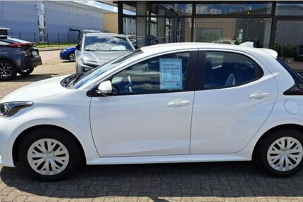 Toyota Yaris 38.523 km 13.990 &euro; Sulingen 27232