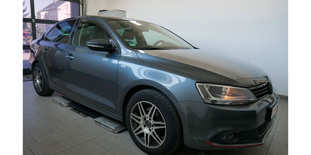 VW Jetta 135.222 km 6.990 &euro; Chemnitz 09114