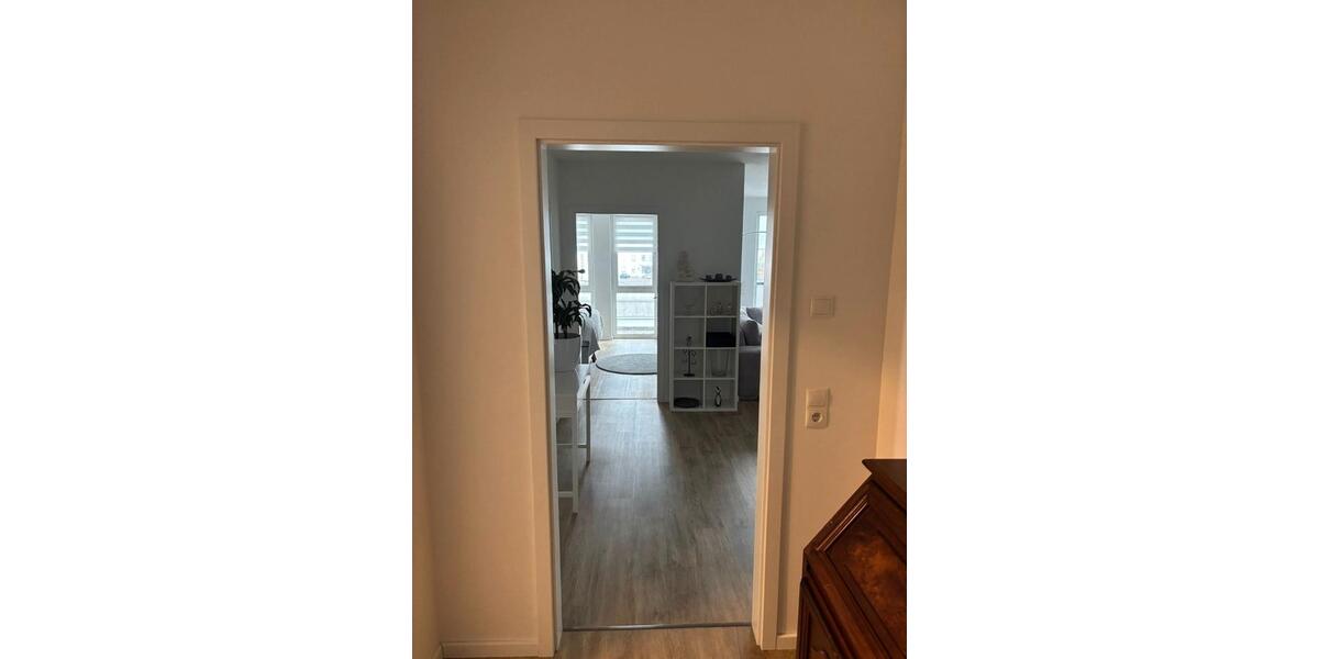 Etagenwohnung Neuwied - 2 Zimmer, 70 m&sup2;, 1.020&euro; | Angebot:26015892