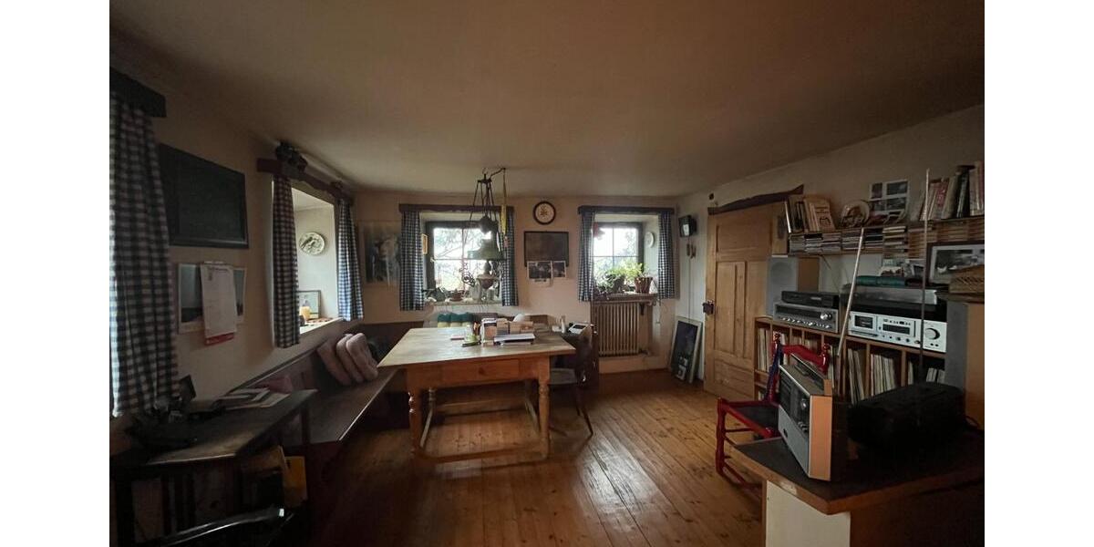 Hof-Wohngemeinschaft im Grünen – 3 gleich große Zi, ca.180 qm 5 zimmer