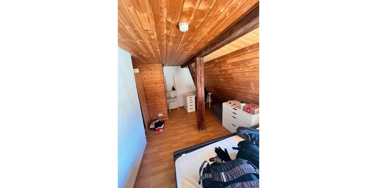 Dachgeschoßwohnung Horb am Neckar - 1 Zimmer, 15 m&sup2;, 270&euro; | Angebot:26268856