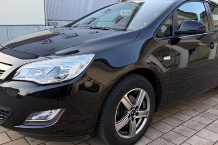 Opel Astra 82.000 km 4.700 &euro; Langenneufnach bei Augsburg 86863