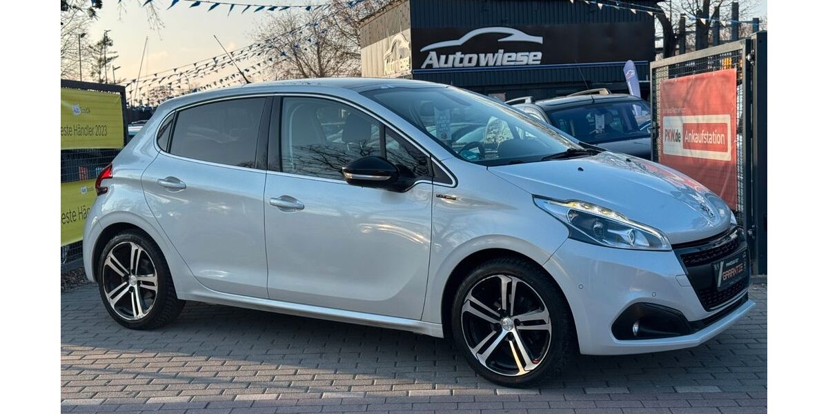 Peugeot 208 87.461 km 10.990 &euro; BERLIN 13127