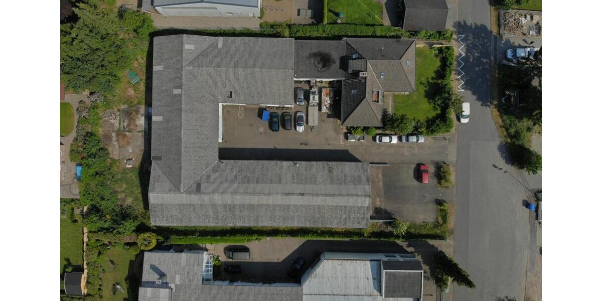 verschiedene Lager+Büroflächen 240m283m2 zimmer