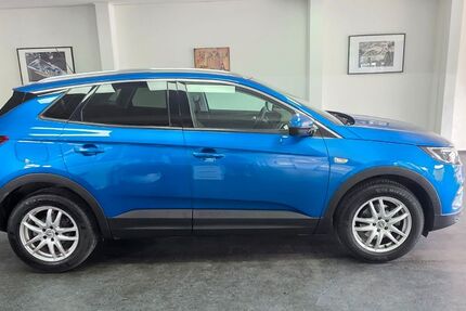 Opel Grandland (X) 45.000 km 13.990 &euro; Asperg/Ludwigsburg bei Stuttgart 71679