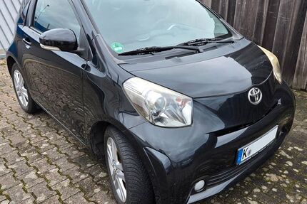 Toyota IQ 131.696 km 4.950 &euro; Köln 50859