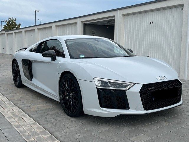 R8