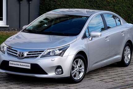 Toyota Avensis 111.950 km 10.880 &euro; Bayreuth 95448