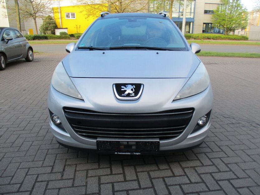 Peugeot 207 157.490 km 4.300 € Telgte 48291