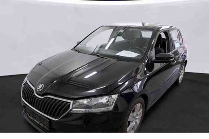Skoda Fabia 126.776 km 9.997 € Hamm 59075