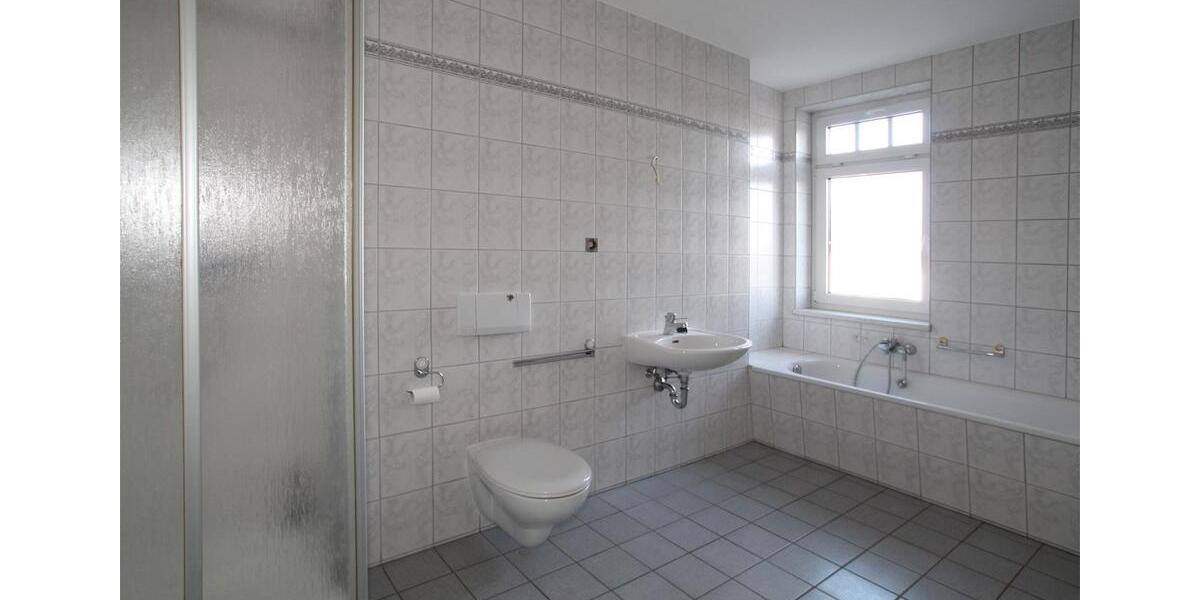 Etagenwohnung Zschopau - 2 Zimmer, 47 m&sup2;, 230&euro; | Angebot:26300850
