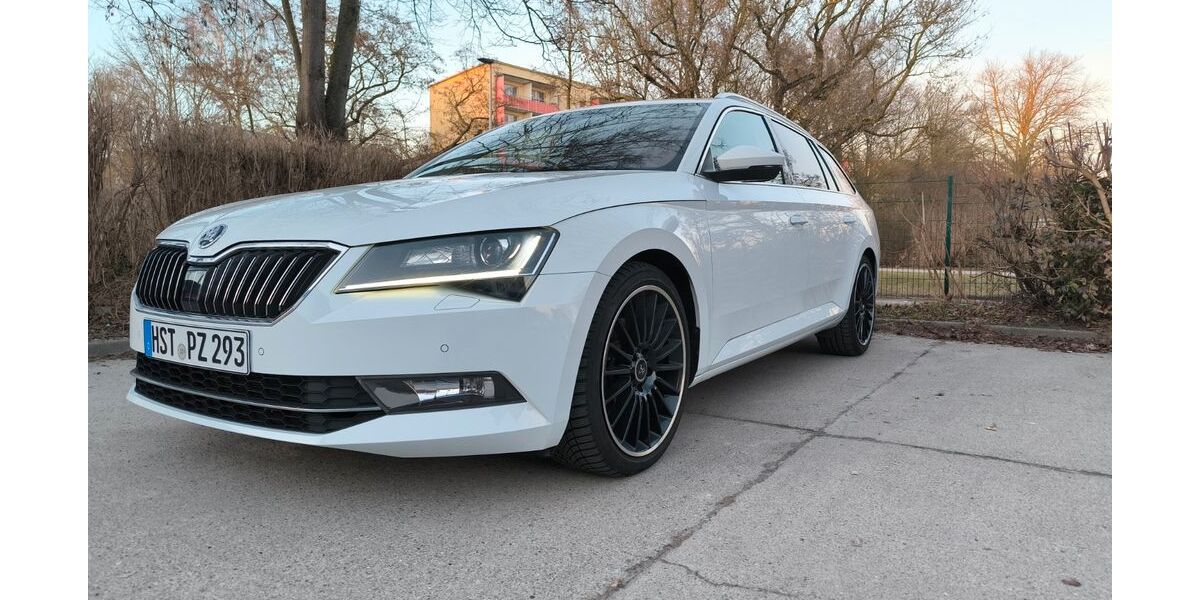 Skoda Superb 105.000 km 20.750 &euro; Stralsund 18437