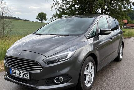 Ford S-Max 172.000 km 9.900 &euro; Reisbach 94419