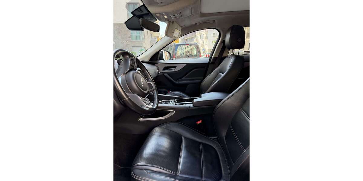 Jaguar F-Pace 90.000 km 24.500 &euro; Berlin 10783