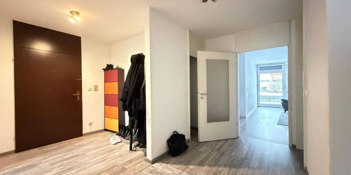 Etagenwohnung Augsburg Pfersee - 3 Zimmer, 78 m&sup2;, 329.000&euro; | Angebot:26699077