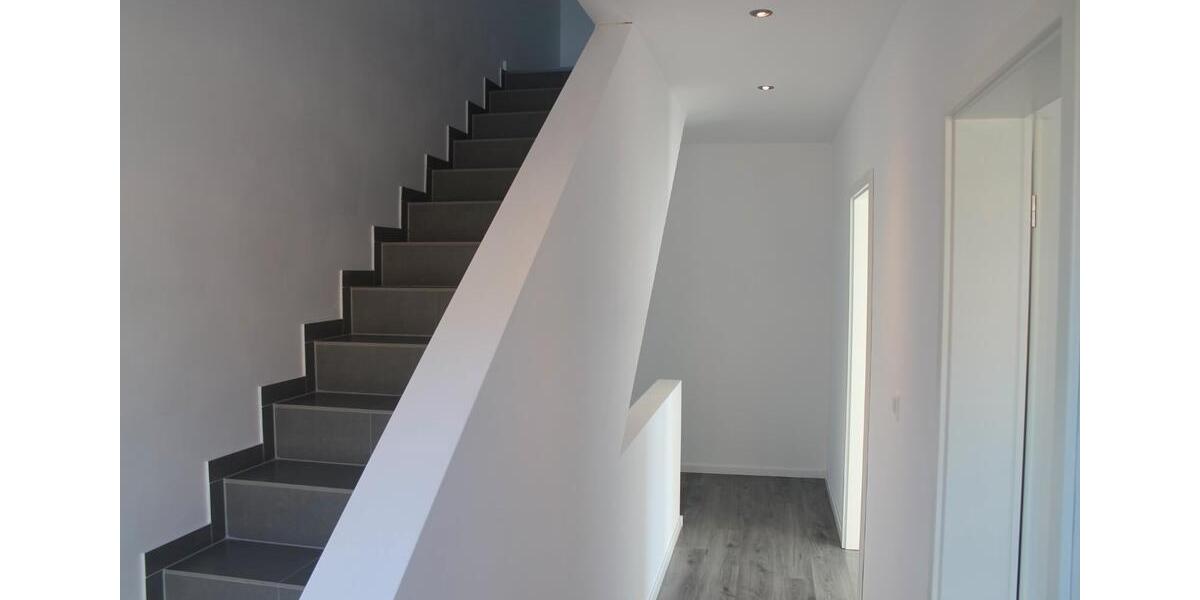 Doppelhaushälfte Rheine - 6 Zimmer, 147 m&sup2;, 445.000&euro; | Angebot:27096323