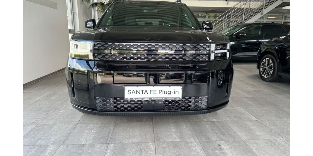 Hyundai SANTA FE 18.800 km 56.970 € Papenburg 26871