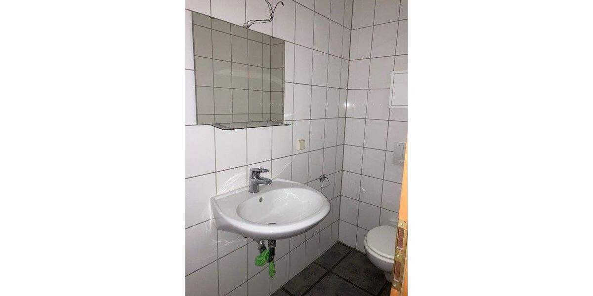 Gewerbeobjekt Gotha - 2 Zimmer, 615&euro; | Angebot:25738084