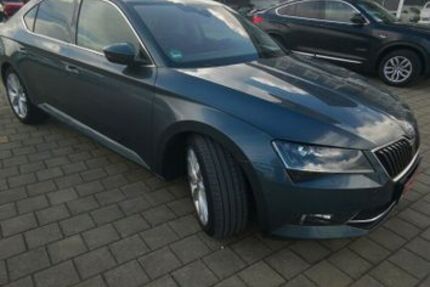 Skoda Superb 179.000 km 16.200 &euro; Günzburg 89312