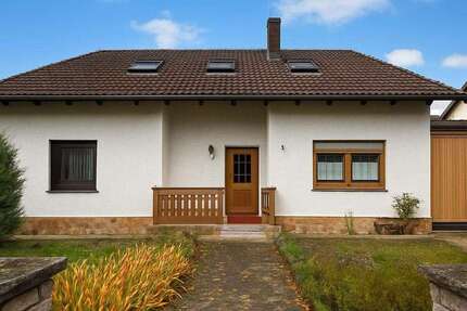 Haus zum Kaufen in Brackenheim 449.000 € 126.1 m² 7 zimmer