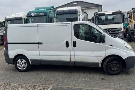 Opel Vivaro 377.000 km 5.355 &euro; Korschenbroich-Glehn 41352