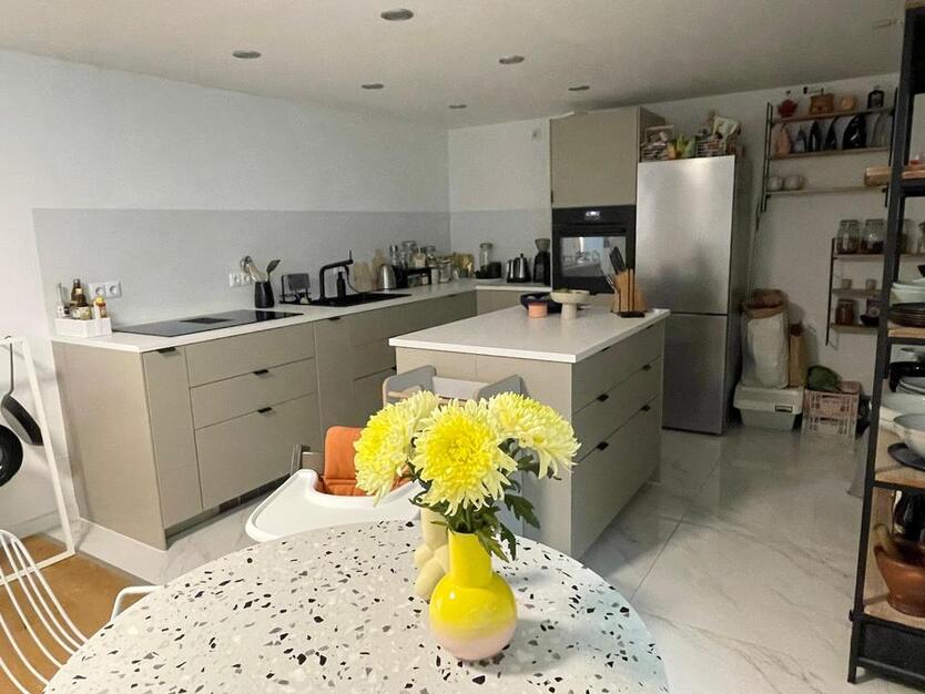 Moderne 3 Zi-Luxuswohnung am Schlosspark zimmer