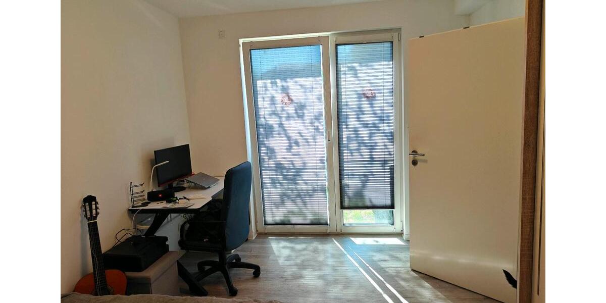 Erdgeschoßwohnung Jena Kernberge - 2 Zimmer, 66 m&sup2;, 1.100&euro; | Angebot:26368707
