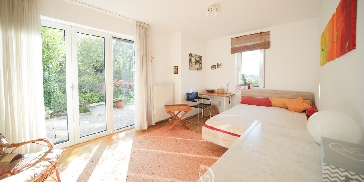 *reserviert* Attraktives Architekten-Einfamilienhaus mit Einliegerwohnung und herrlichem Garten - Einfamilienhaus Wertheim | Angebot:27081421