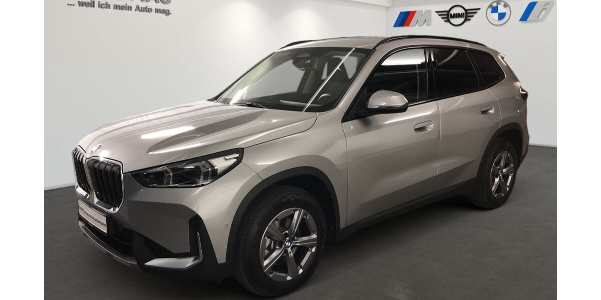 BMW X1 8.178 km 37.480 &euro; München 80687