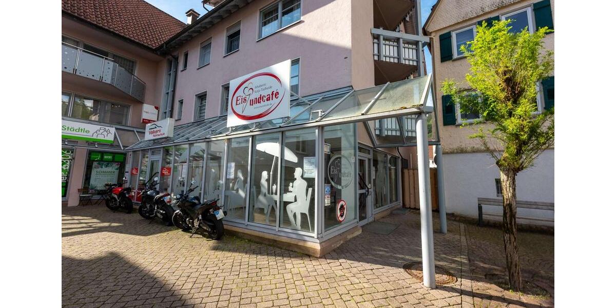 Moderne Gewerbefläche im Herzen von Altensteig zimmer