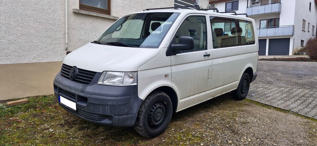VW T5 Transporter 173.438 km 7.800 &euro; Nürtingen 72622