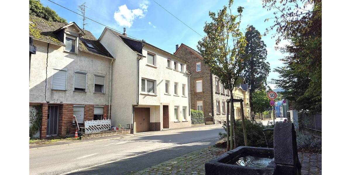 Reihenendhaus Traben-Trarbach Trarbach - 6 Zimmer, 136 m&sup2;, 55.000&euro; | Angebot:25695463