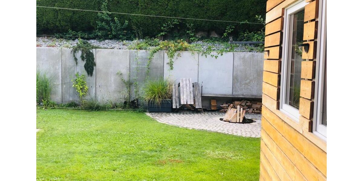 Einfamilienhaus Hutthurm - 6.5 Zimmer, 183 m&sup2;, 1.650&euro; | Angebot:26205859