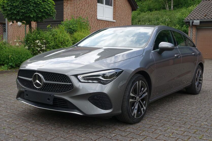 Mercedes-Benz CLA 180 Shooting Brake 27.400 km 26.700 € Heimbach 52396