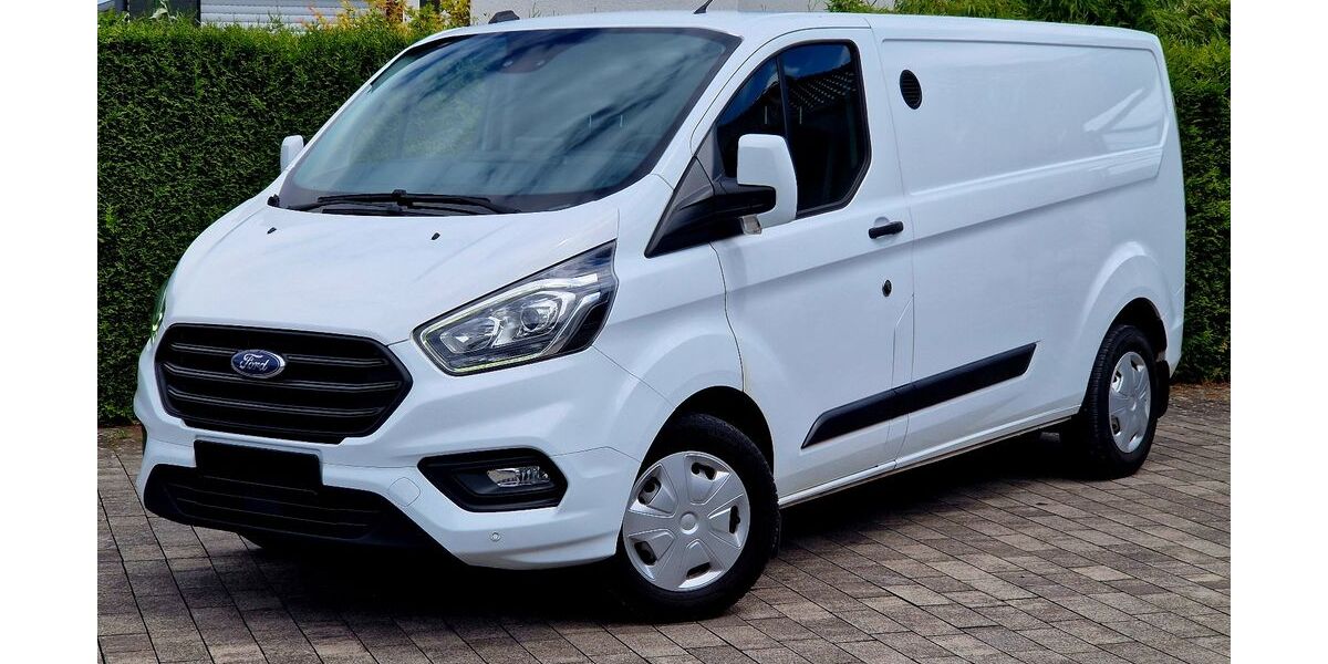 Ford Transit Custom 163.000 km 16.999 &euro; Bad Lippspringe 33175