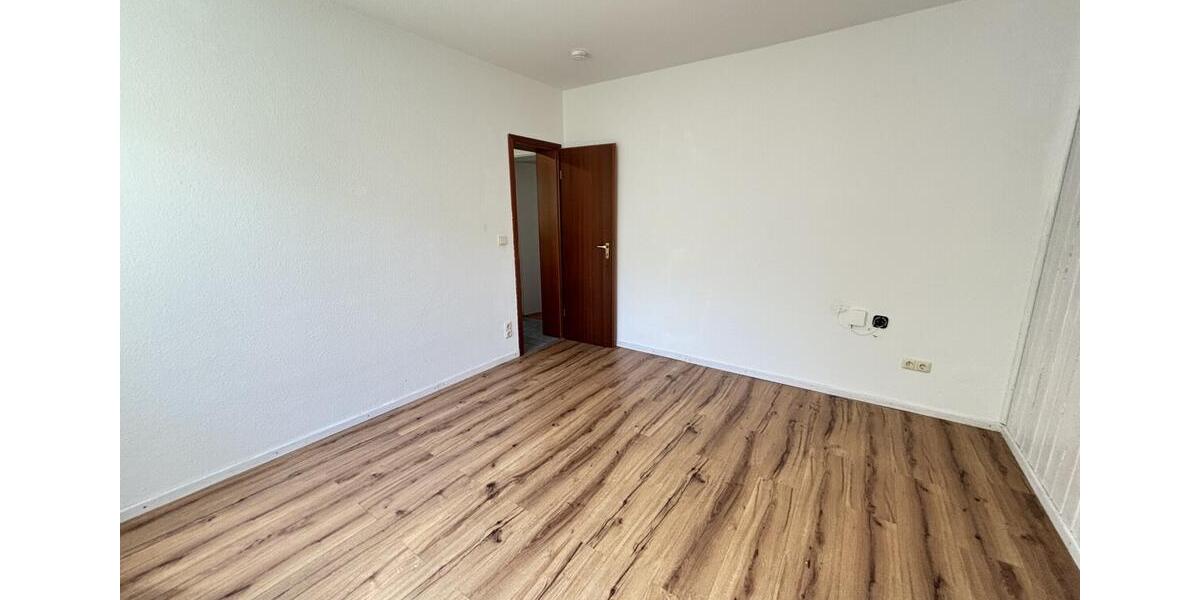 Erdgeschoßwohnung Altena - 4 Zimmer, 126 m&sup2;, 770&euro; | Angebot:26367442